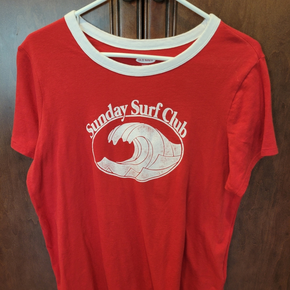 Old Navy Womens Sunday Surf Club Red T-Shirt Short Sleeve Tee Sz Large